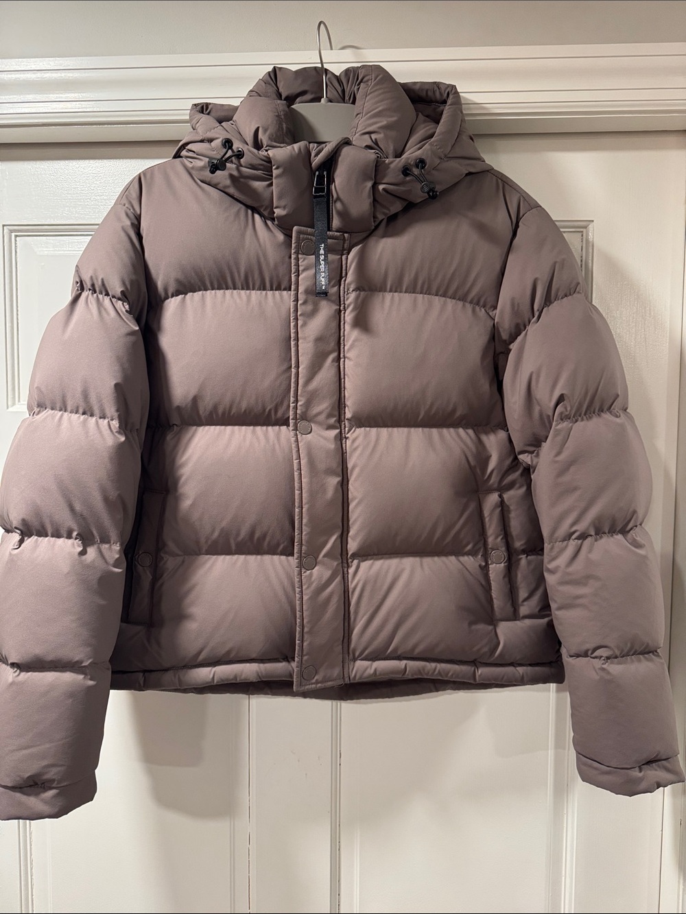 Aritzia Super Puff Shorty